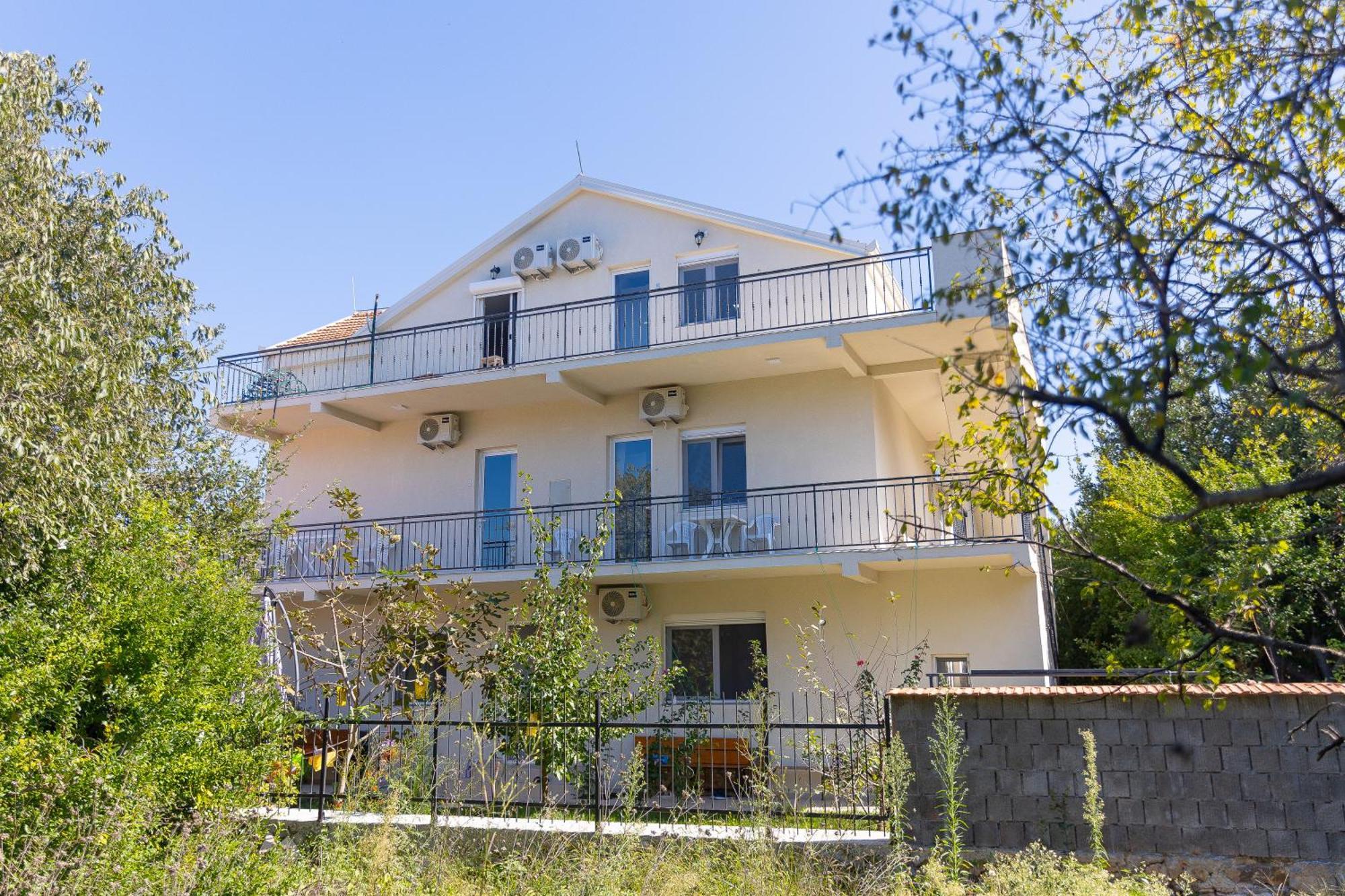 Apartments Lustica Radovici Luaran gambar