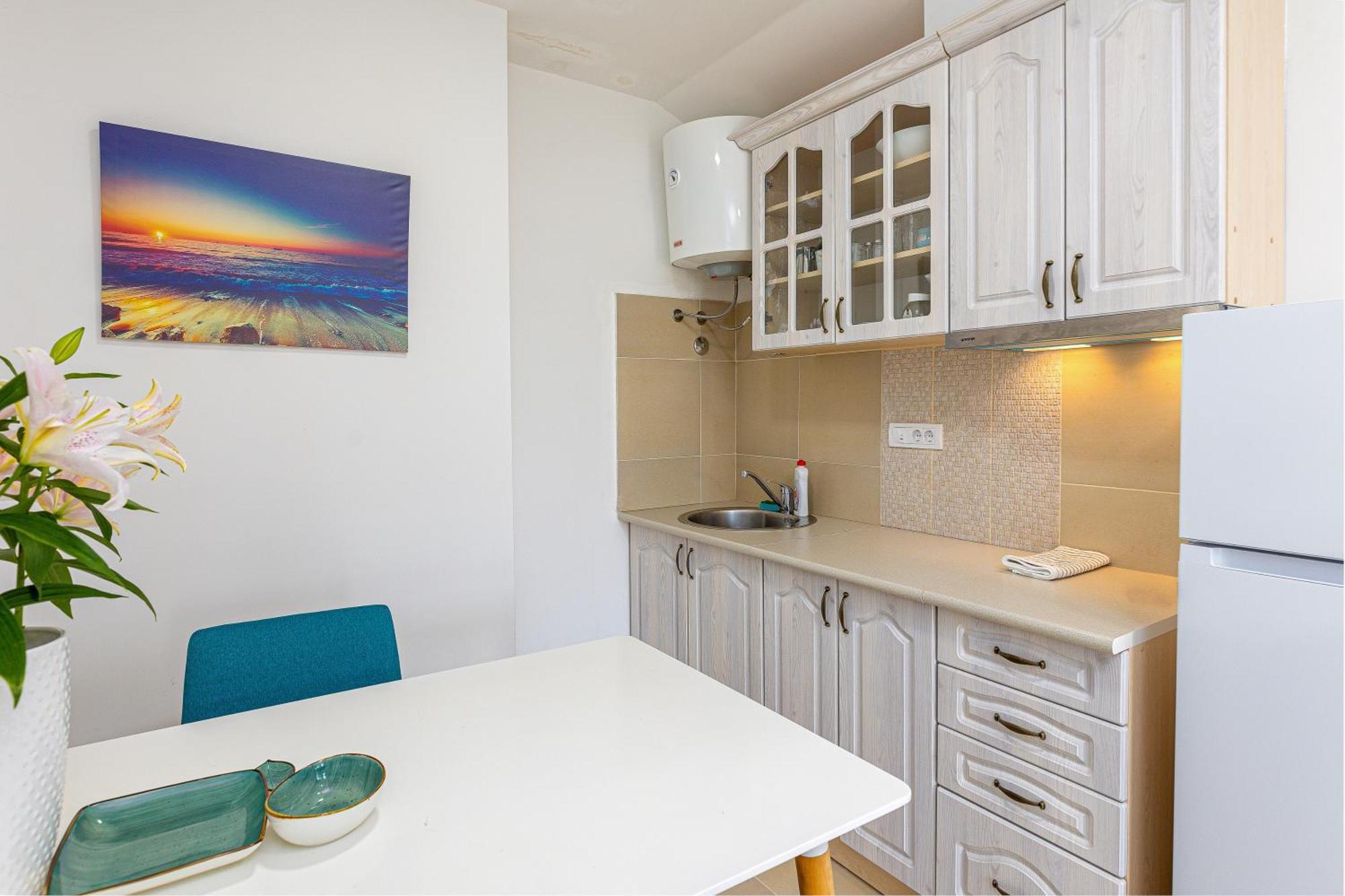 Apartments Lustica Radovici Bilik gambar