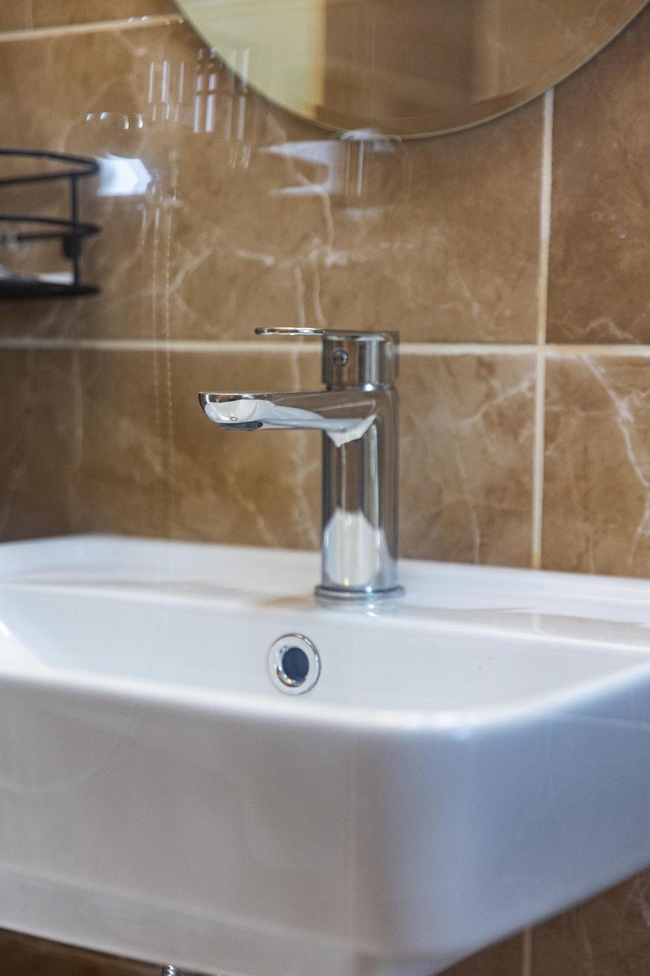 Apartments Lustica Radovici Bilik gambar