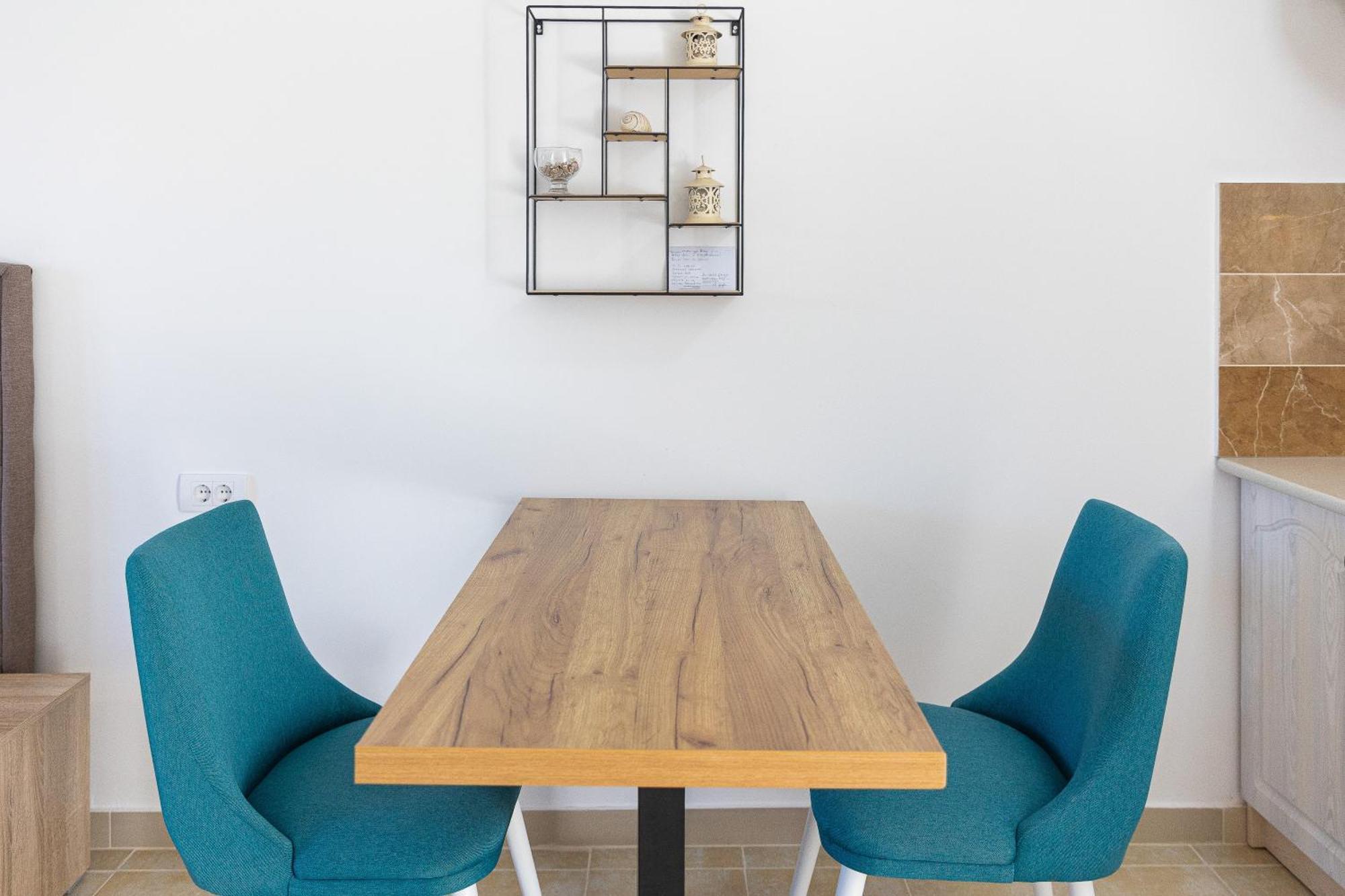 Apartments Lustica Radovici Bilik gambar