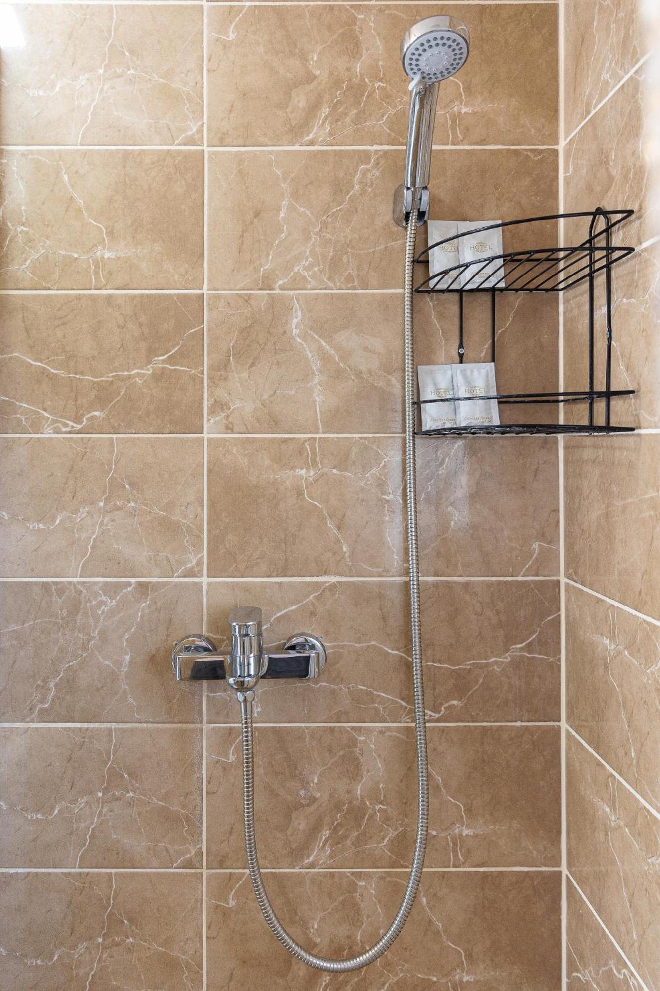 Apartments Lustica Radovici Bilik gambar